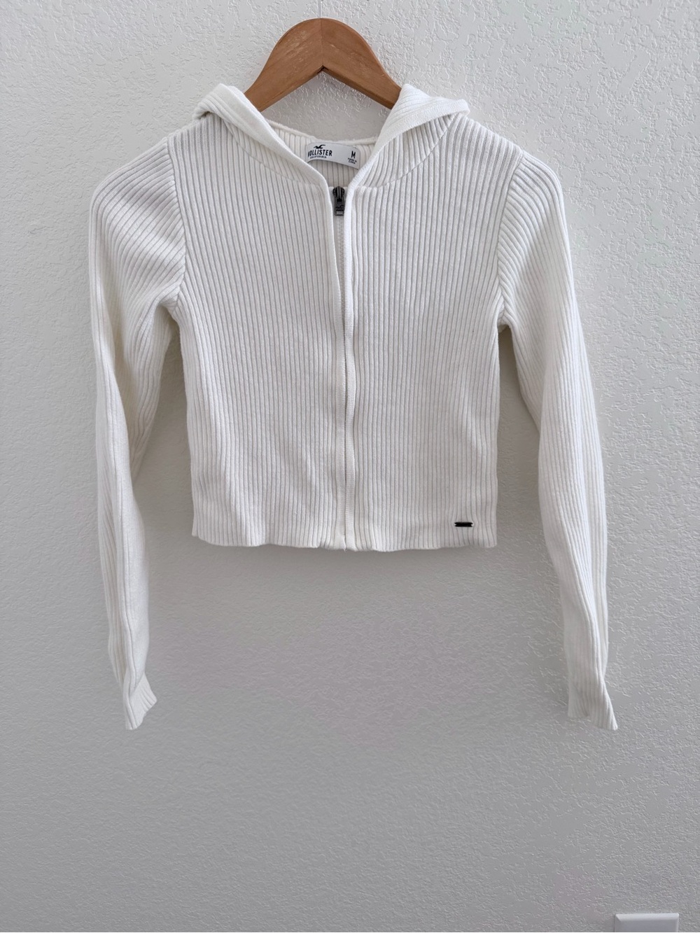 Hollister White Ribbed Zip-Up Hooded Jacket Size M